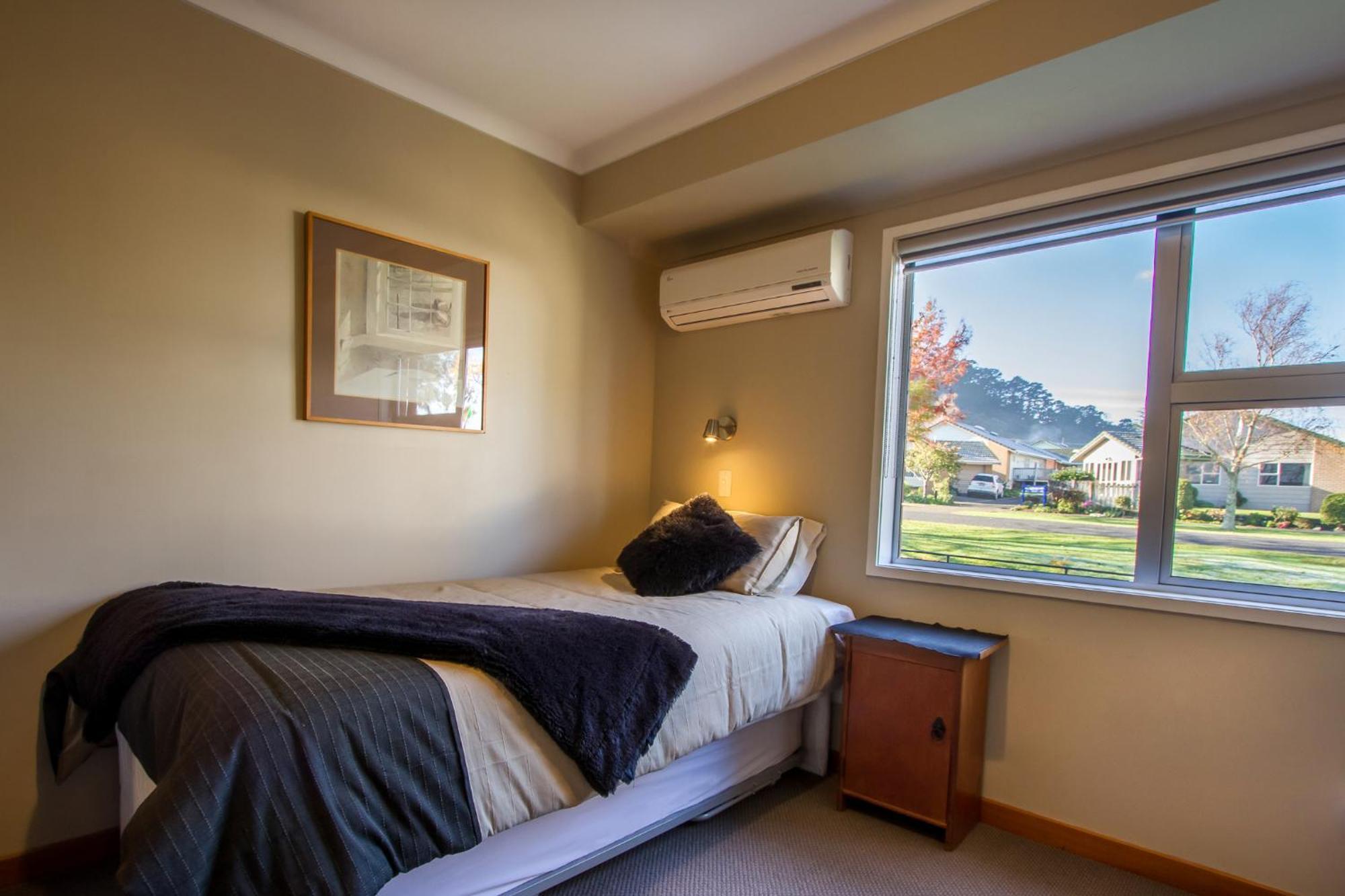 Hotel The Nunnery à Te Aroha Extérieur photo