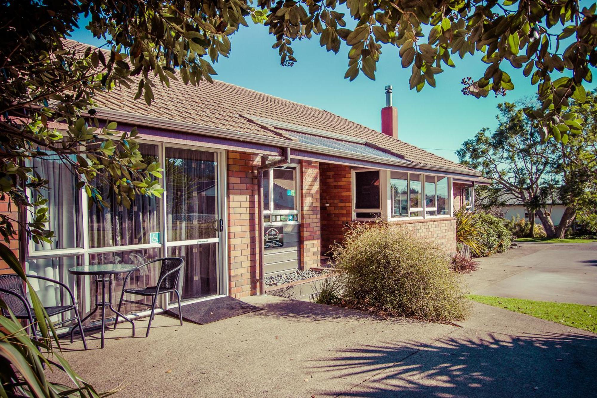 Hotel The Nunnery à Te Aroha Extérieur photo