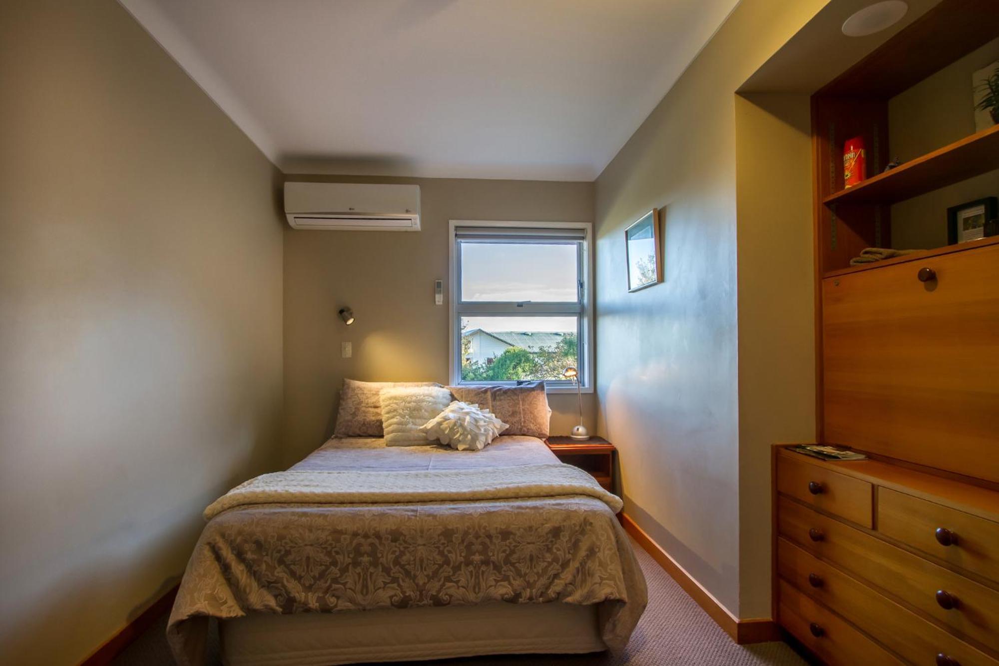 Hotel The Nunnery à Te Aroha Extérieur photo